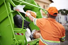 Best Carpet Removal and Disposal  in Newburgh, IN